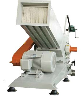 دستگاه سنگ شکن پلاستیکی ضایعات بطری حیوان خانگی با سر و صدای کم 1200kg / H