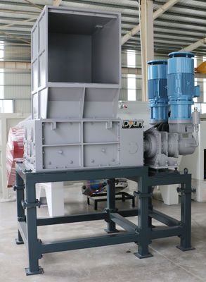 HDPE Blue Drum Foamed Container Four Shaft Axis Plastic Recycling Shredder